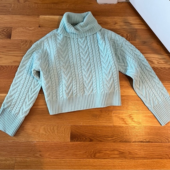 Alice + Olivia Sweaters Alice Olivia Nance Wide Sleeve Cable Knit